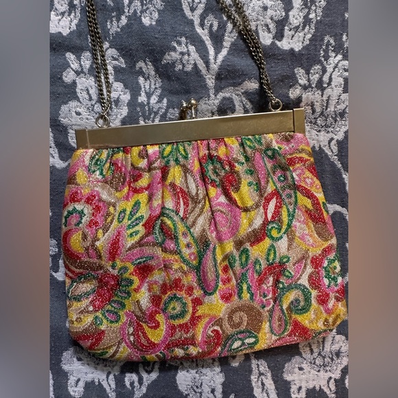 Vintage Harry Levine clamshell clutch - Picture 2 of 8